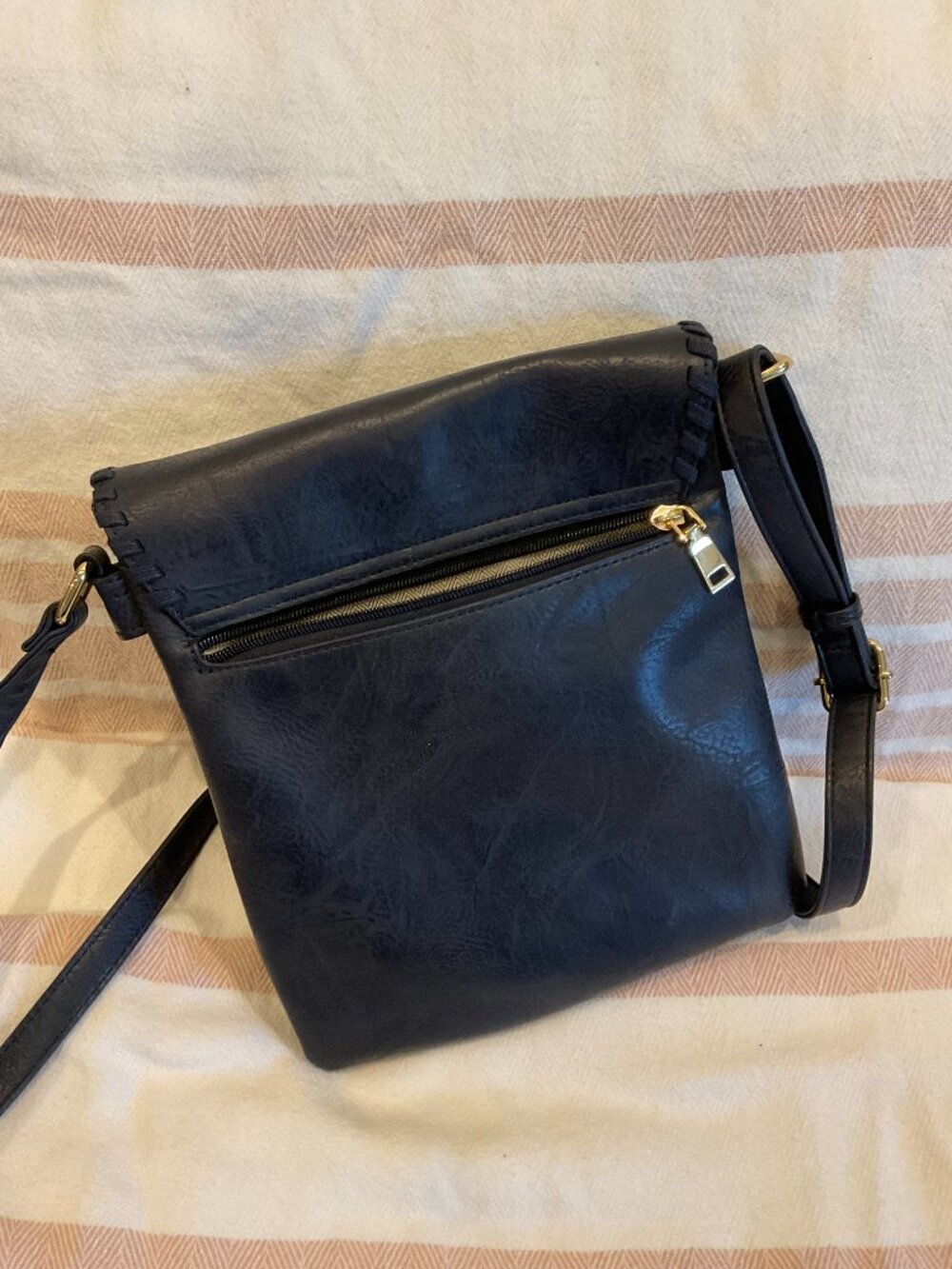 V&R Direct Crossbody Bag Black Vegan Leather Whipstitch Gold Hardware